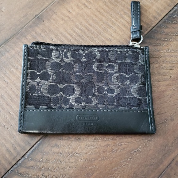 Coach Handbags - Coach credit card pouch